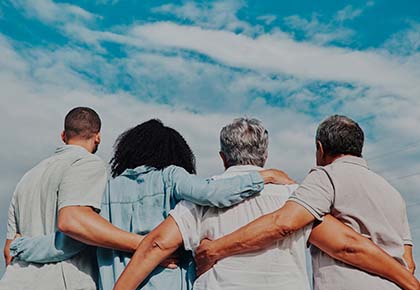 Tecnología acerca personas