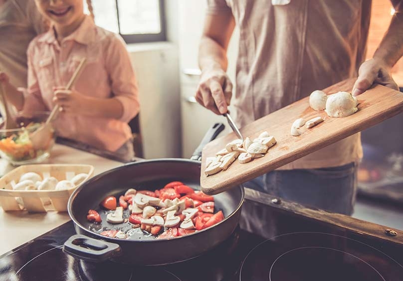 Importancia de cocinar en casa