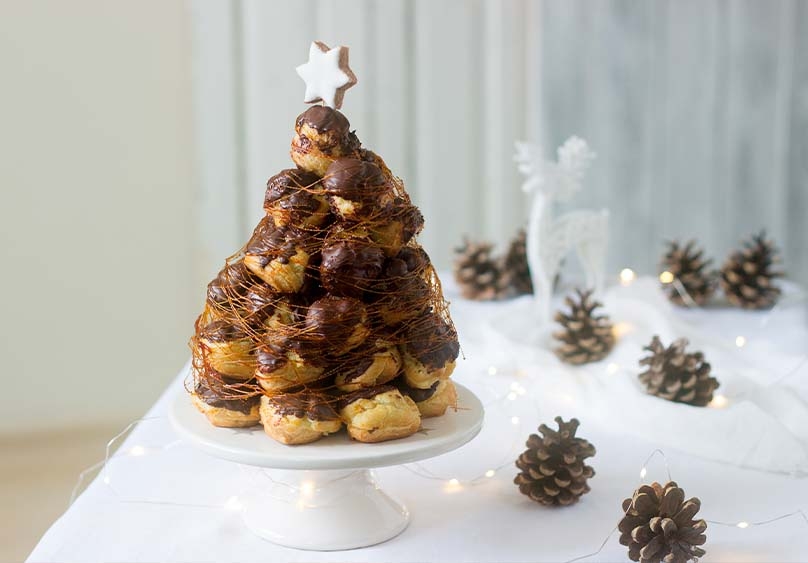 Croquembouche francés para dar en Navidad