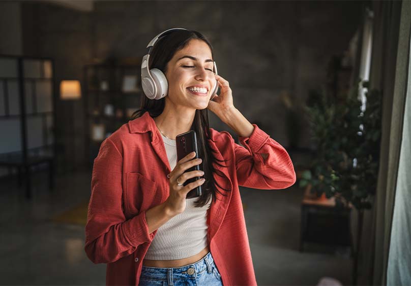 Escuchar música