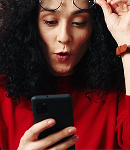 Chatea con Claro a la hora que quieras por WhatsApp Chatea con Claro a la hora que quieras por WhatsApp