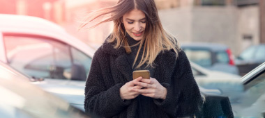 seguimiento en tiempo real del vehículo con GPS claro seguimiento en tiempo real del vehículo con GPS claro