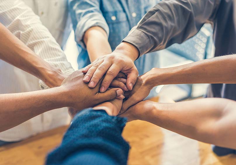 colaboración empresarial para construir un futuro digital en Colombia